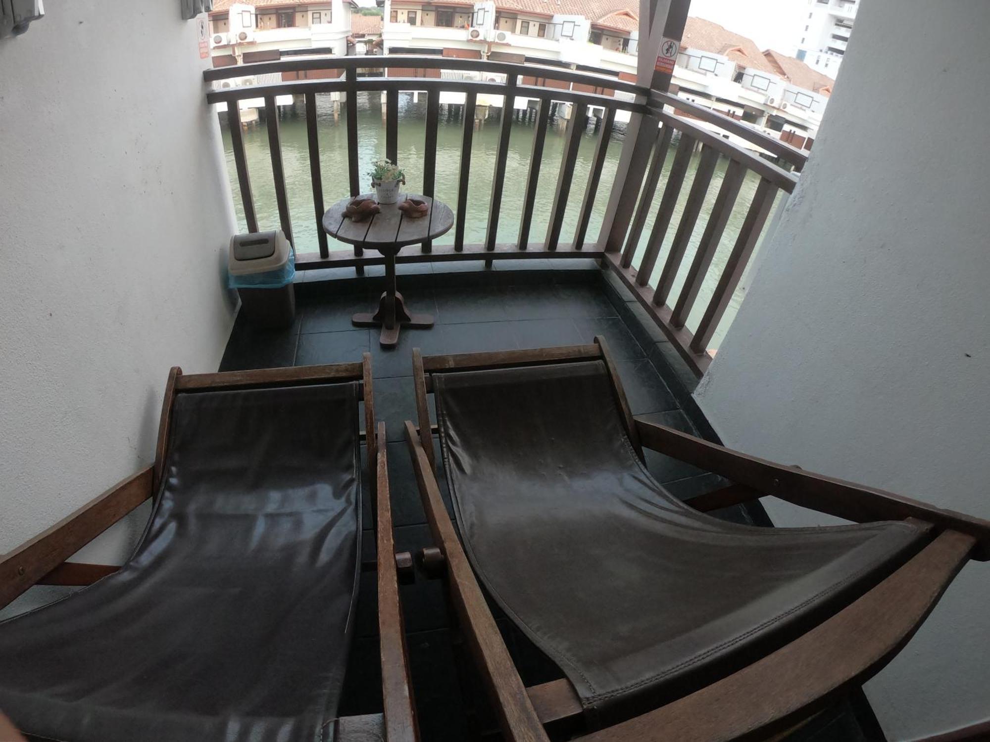 Tokido Private Water Chalet Pd Port Dickson Extérieur photo